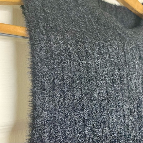 Black Sleeveless Sweater Dress, Sz L, Crew Neck, Fuzzy, Ribbed, Bodycon - Picture 6 of 8